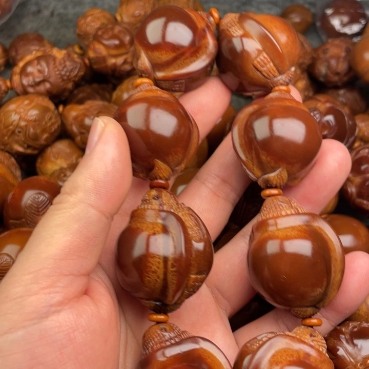 东***们橄榄核吊坠橄榄核