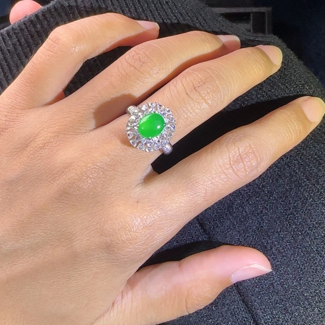 翡翠未镶嵌戒指正冰果阳绿蛋面