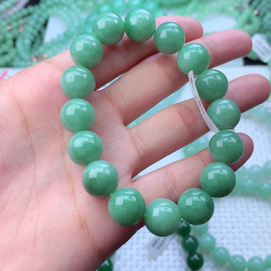 翡翠未镶嵌毛衣链