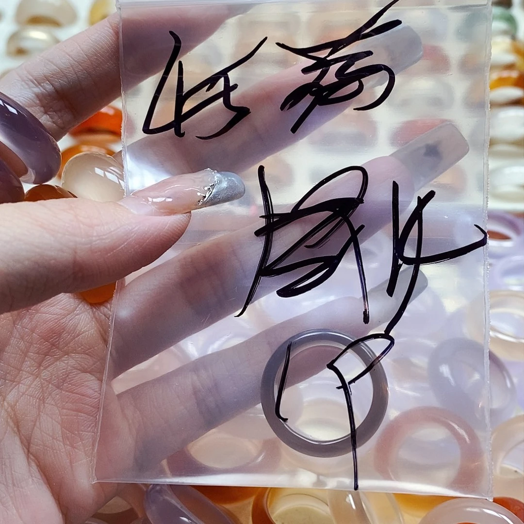 玛瑙/玉髓戒指未镶嵌