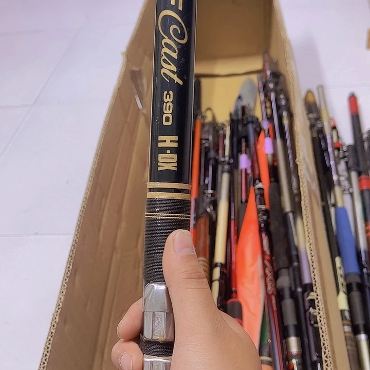 庸**产中古鱼竿 微瑕一物一拍 看好下单