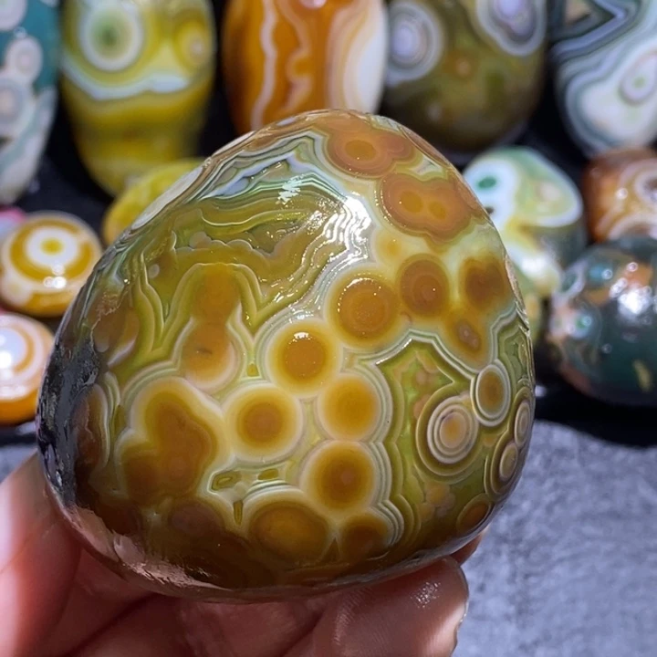 玛瑙/玉髓未镶嵌珠宝半成品17