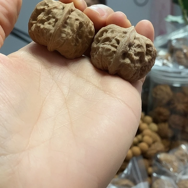 文玩核桃把件36门头沟元宝