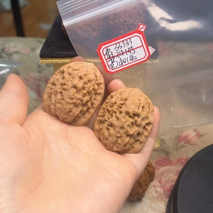 文玩核桃吊坠非嫁接将军榜