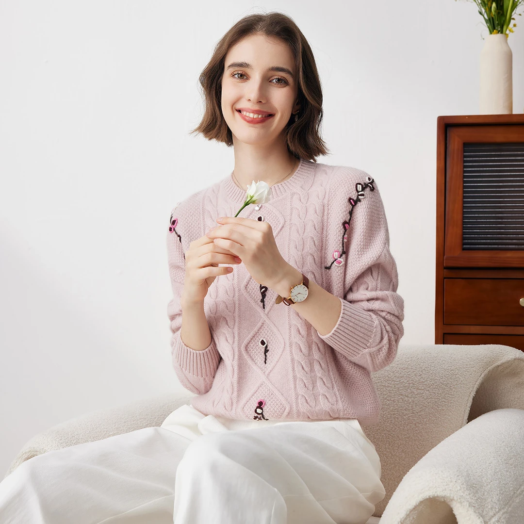 COMOBOCA/科蒙·博卡温柔甜美~山羊绒衫宽松圆领女针织毛衣KSR1560