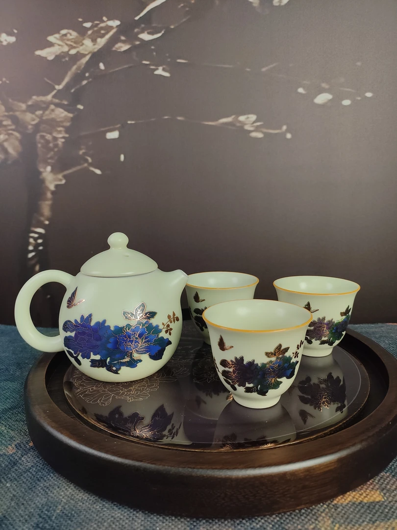 黄汝牡丹变色龙蛋壶+3个同款品茗杯+变色茶盘+证书-ZH2405