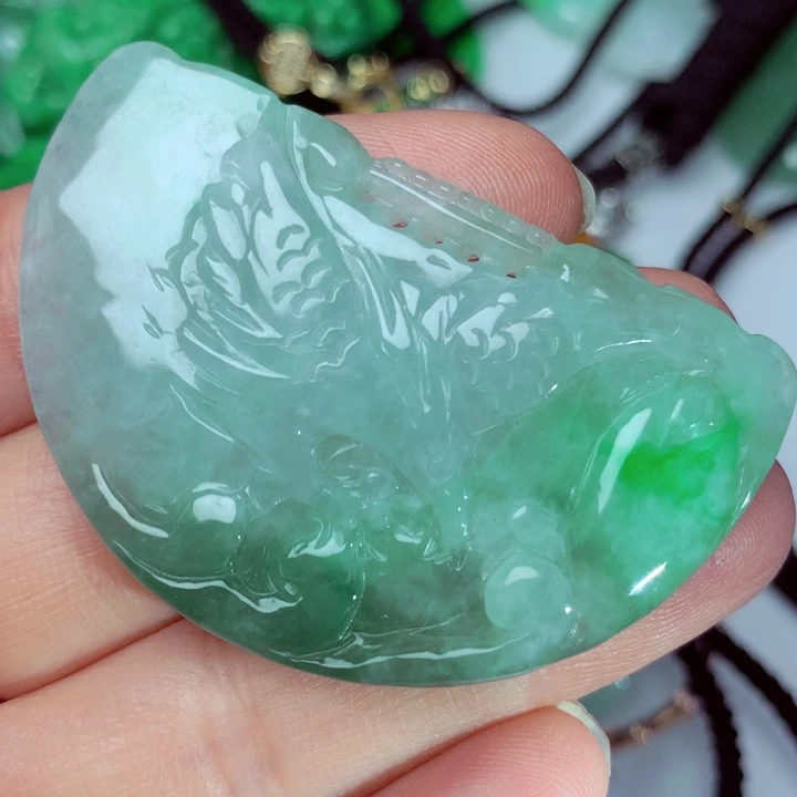 翡翠吊坠(不含链)未镶嵌