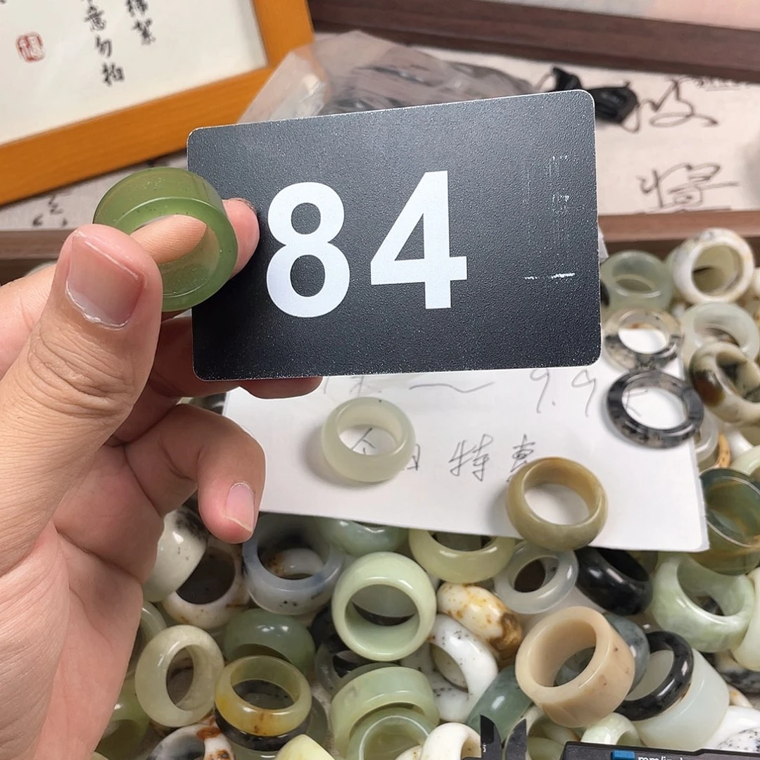 锦***面蛇纹石玉合金颈饰