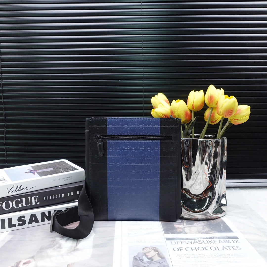 95新 FERRAGAMO/菲拉格慕 单肩包/T10343163