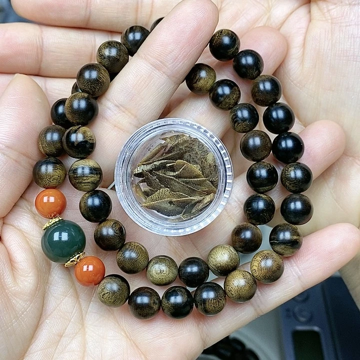 沉香沉香碎屑率**活越南芽庄白奇楠沉水老料