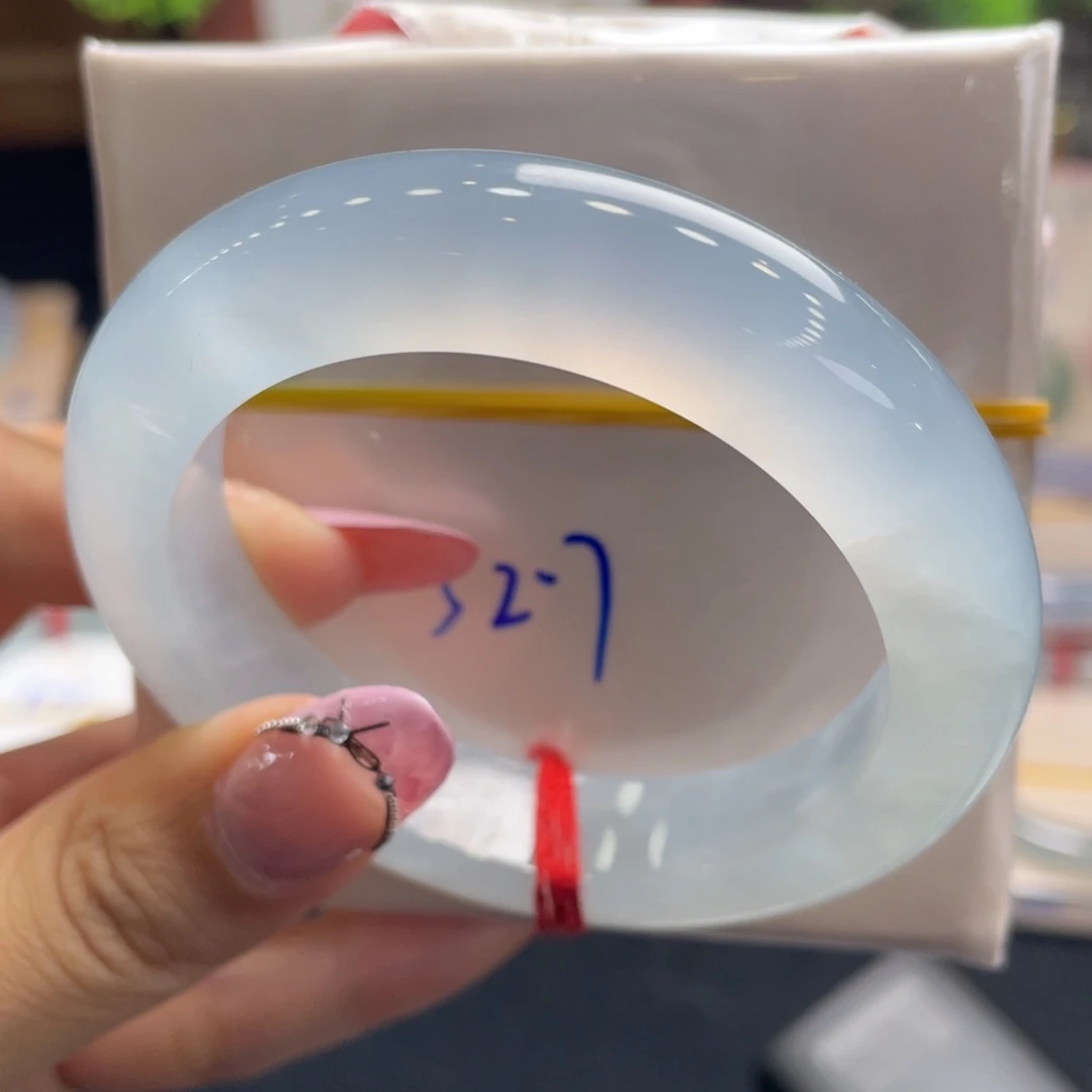 翡翠未镶嵌手镯19号 52.7正圈炸光荔枝肉