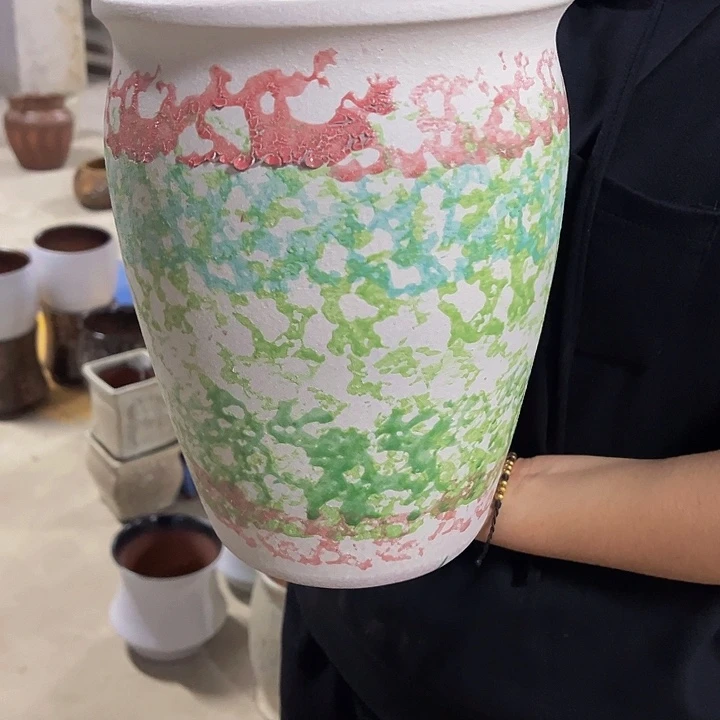 微瑕高度26厘米口径20厘米