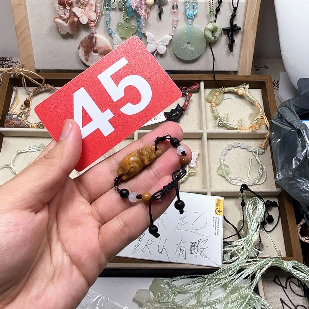 蛇纹石玉合金颈饰