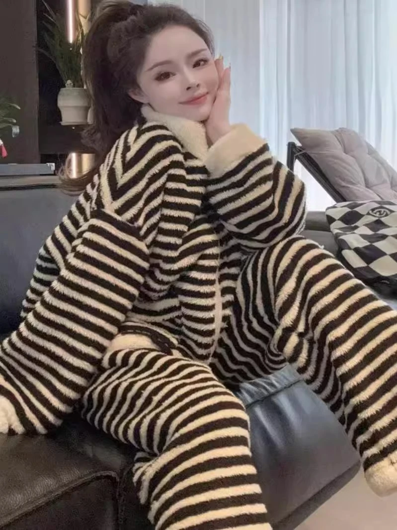 冬季新款韩版简约条纹立领双面绒睡衣女加绒加厚毛绒家居服