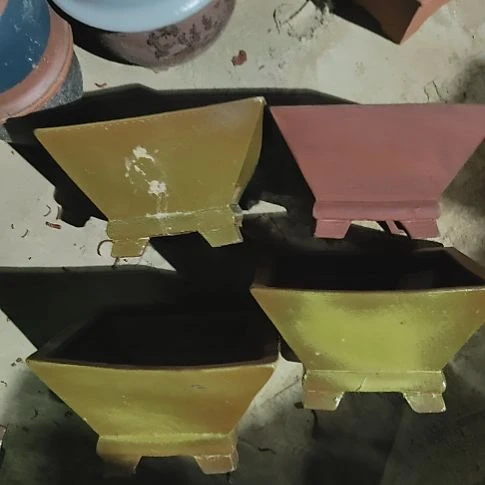 口24*13 口不正磕碰裂 四个