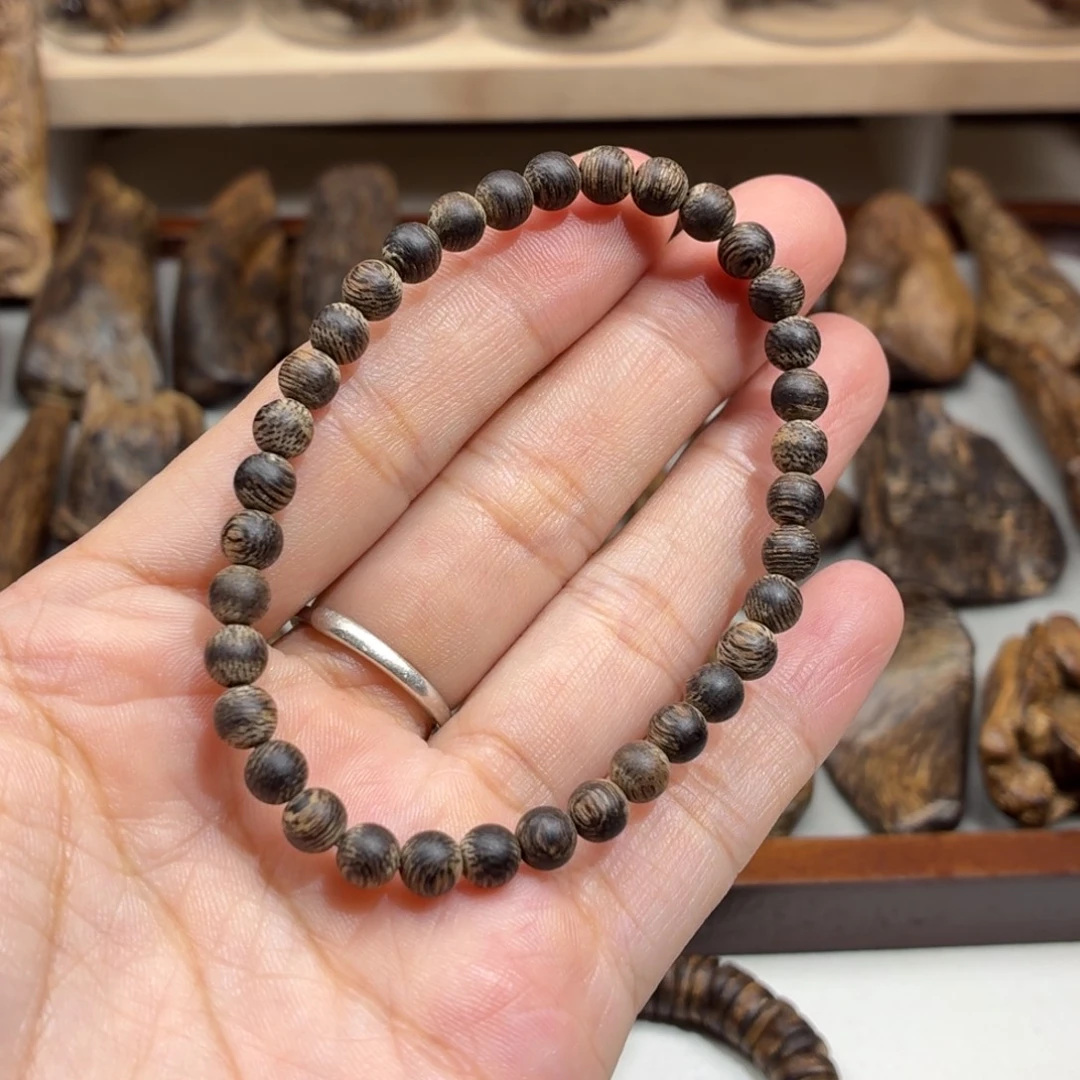 沉香沉香碎屑莱特