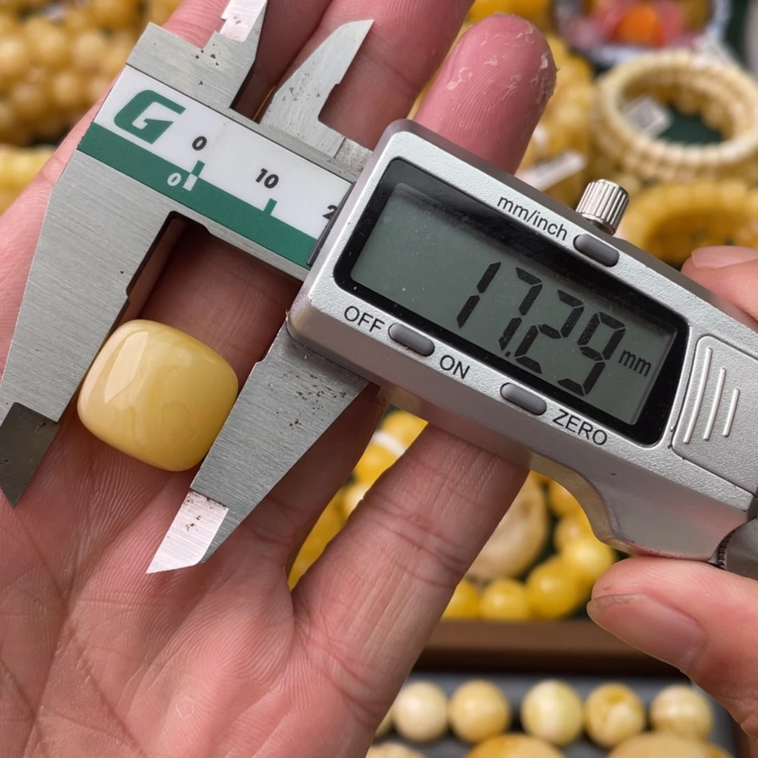 未镶嵌蜜蜡珠宝奇石3.3