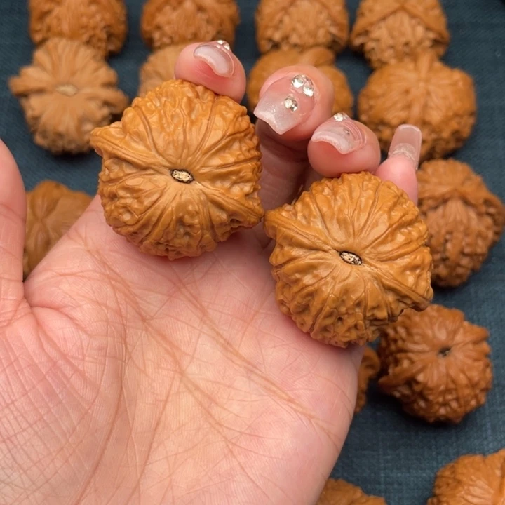 文玩核桃吊坠41全品毕业乾隆磨，