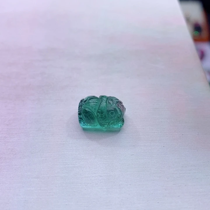 醒狮未镶嵌碧玺碧玺A醒狮