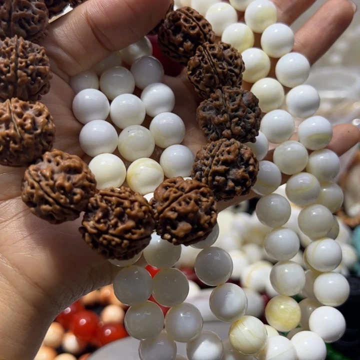 核桃手串/手链1.3/108带黄全品