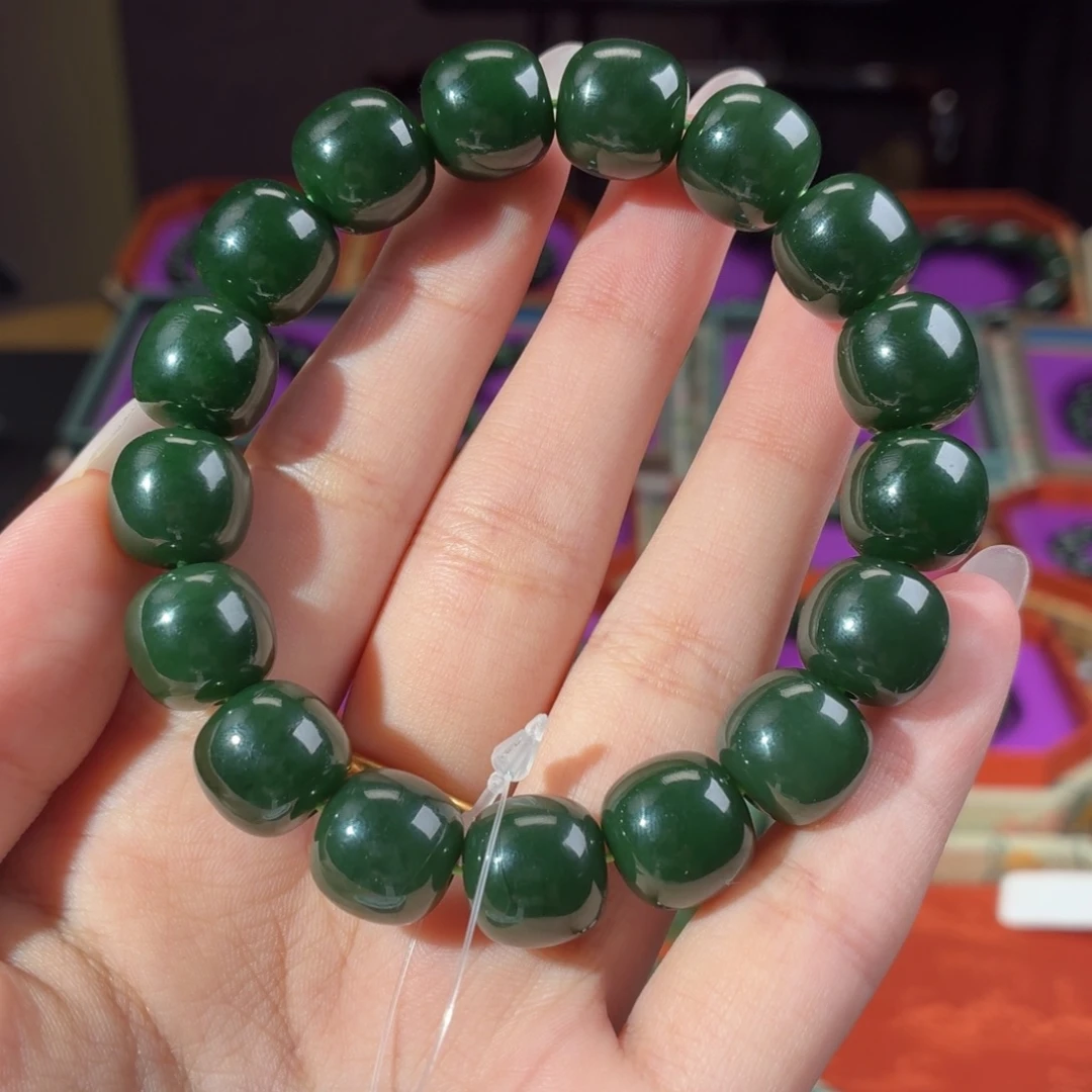 和田玉（碧玉）未镶嵌手链