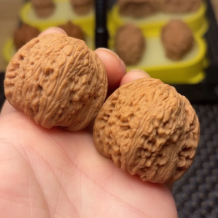 文玩核桃吊坠39全品泥鳅背