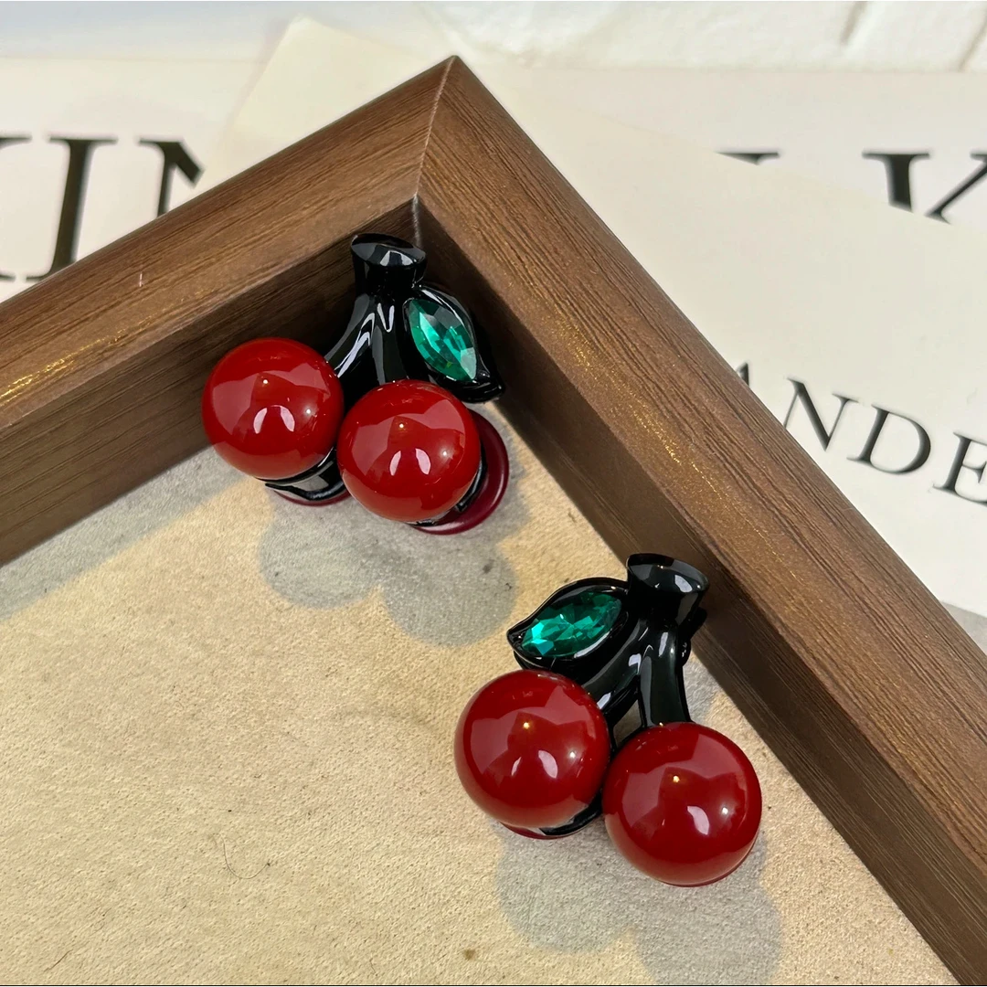 樱桃发夹网红爆款小巧精致小夹子女头饰简约夹碎发发卡1583