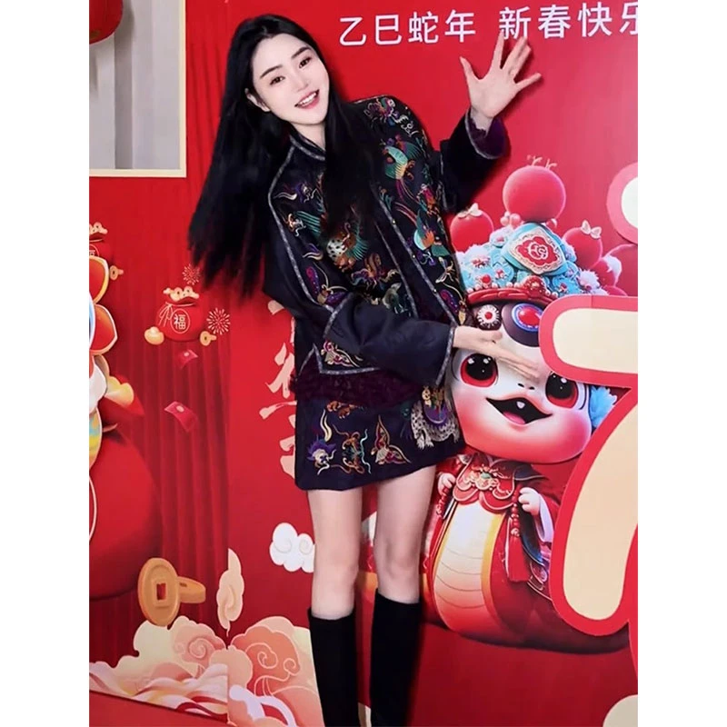 欧洲站2025春季新款高级感精致显瘦刺绣外套百搭高腰裙裤两件套潮