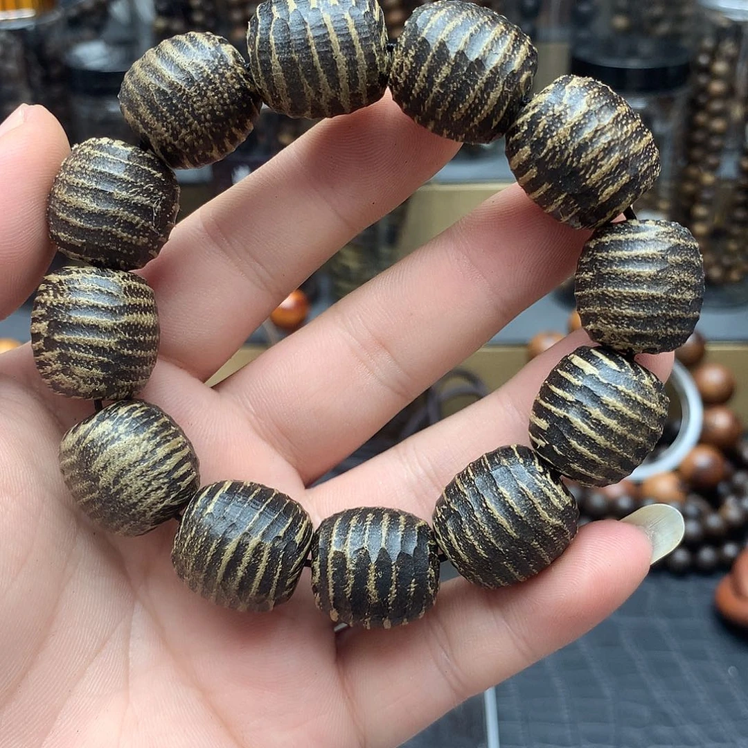 降真香无事牌海南霸王霖虫漏