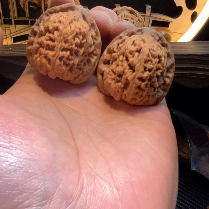 文玩核桃把件鑫*38福利