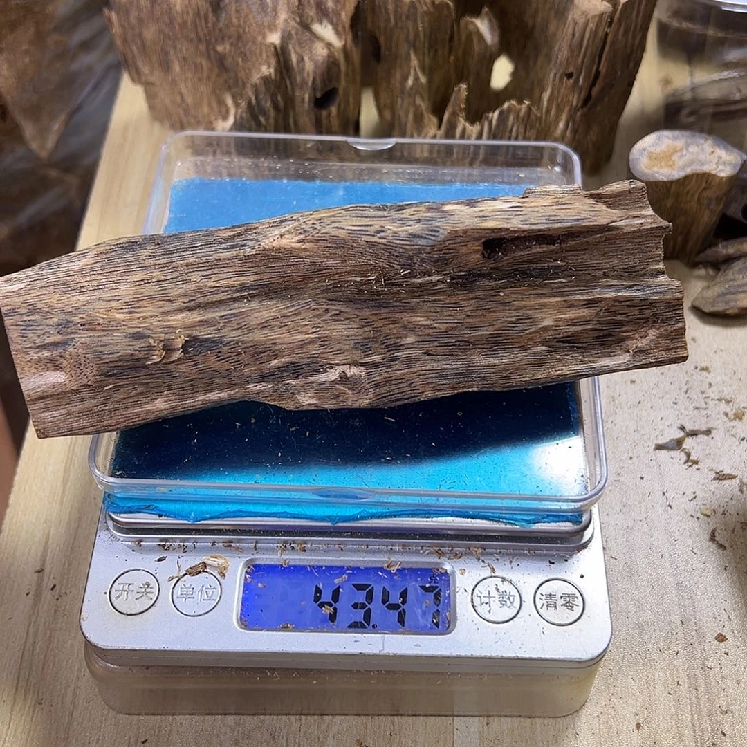 香料绿奇楠虫漏43克白棋