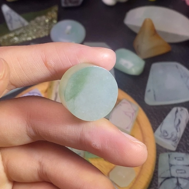 未镶嵌定制翡翠翡翠