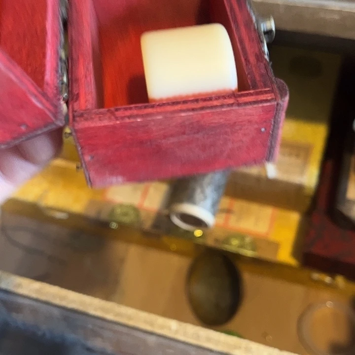 瓷片健健康康平平安安