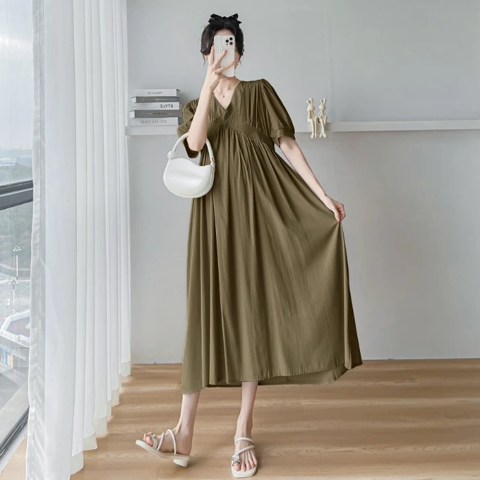 懒洋洋~ 2025夏新款孕妇装法式赫本风气质高级感宽松连衣裙5色