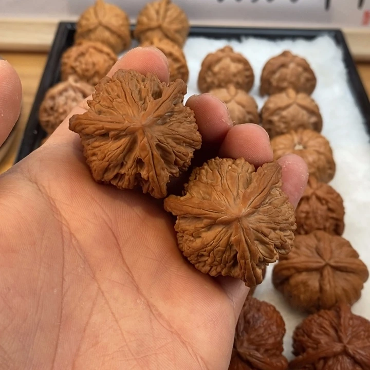 把件文玩核桃43全品虎头