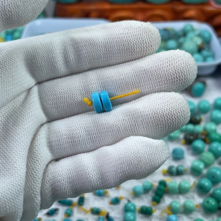 南红玛瑙未镶嵌手链