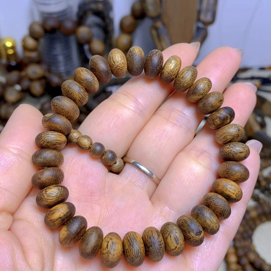 手串沉香乌身卡1.0-7克多样性发货一条