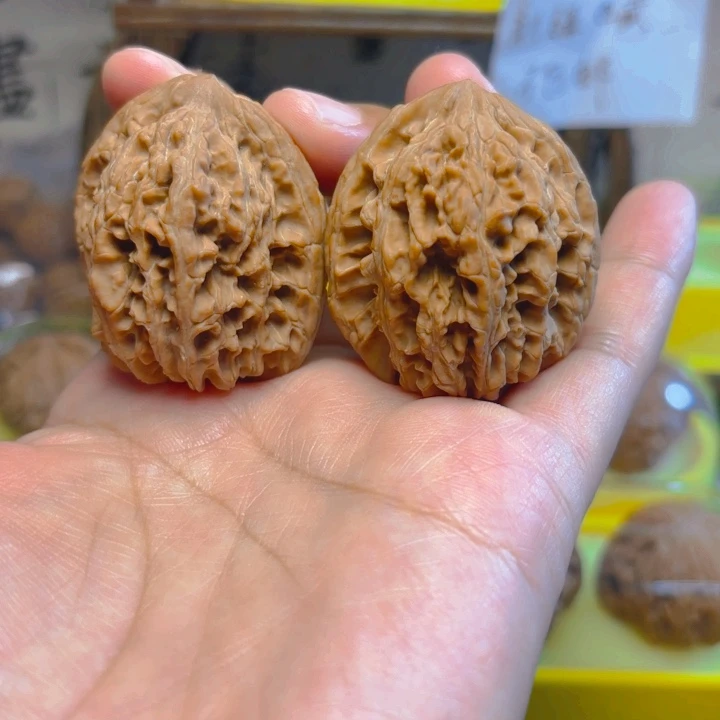 文玩核桃吊坠马蹄