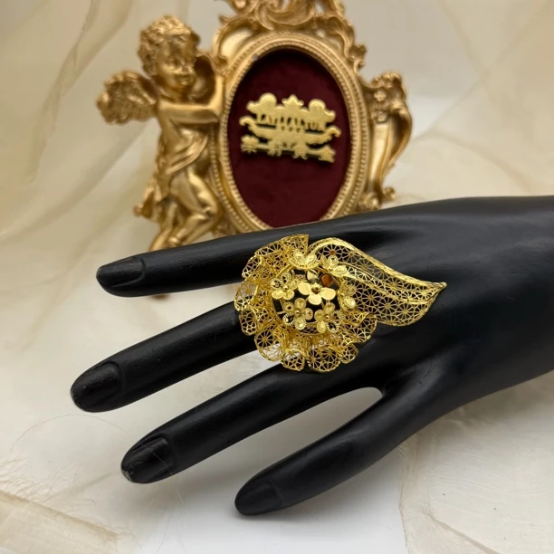 B播 16.46g足金999 戒指d