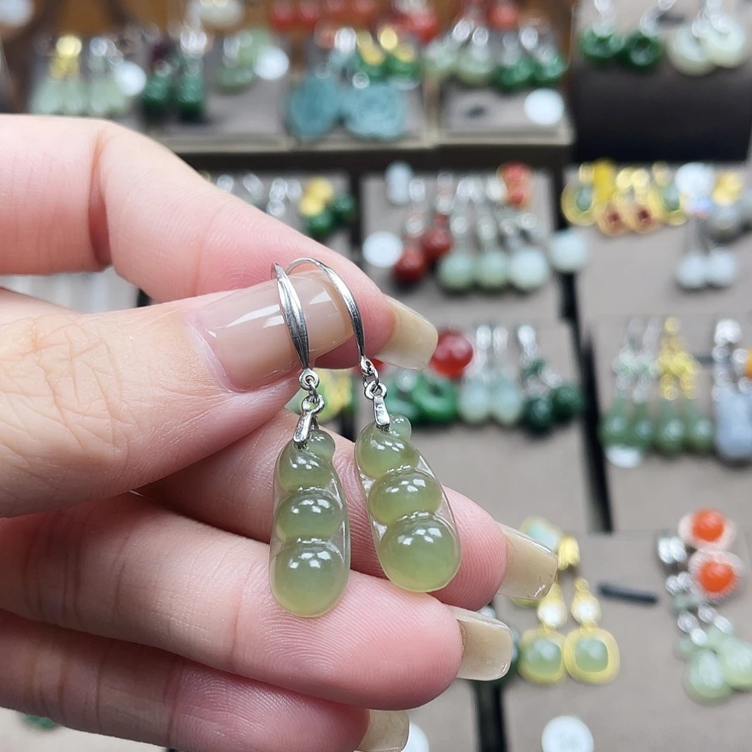 和田玉银S925镶嵌耳饰