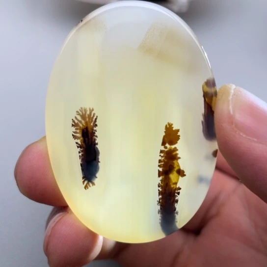 玛瑙/玉髓颈饰未镶嵌用****1