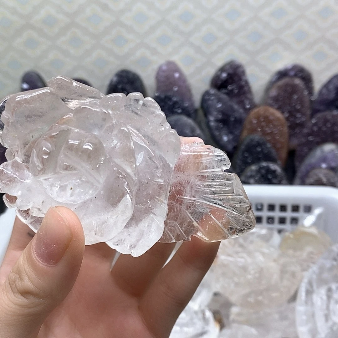 未镶嵌颈饰水晶48
