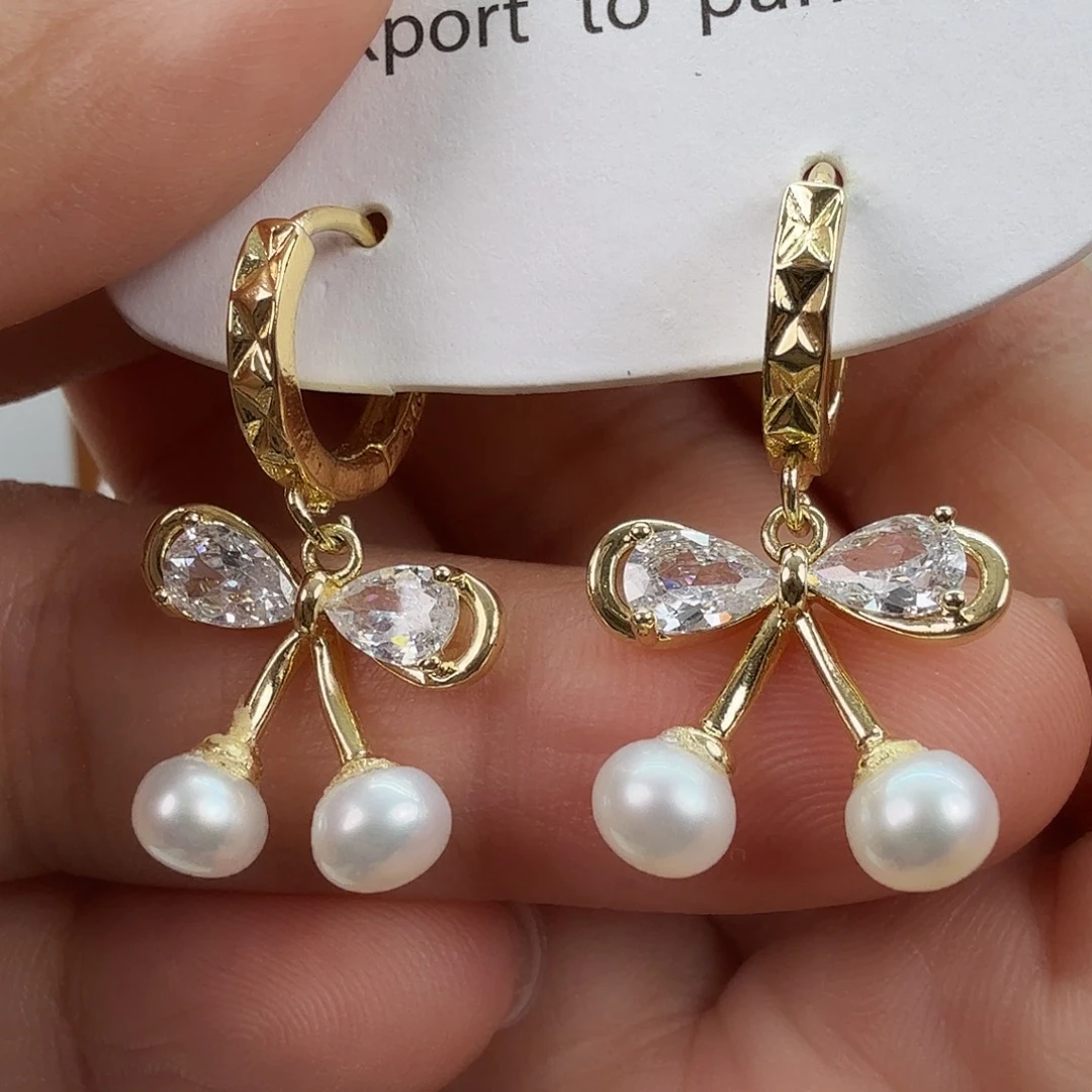 淡水珍珠未镶嵌耳饰