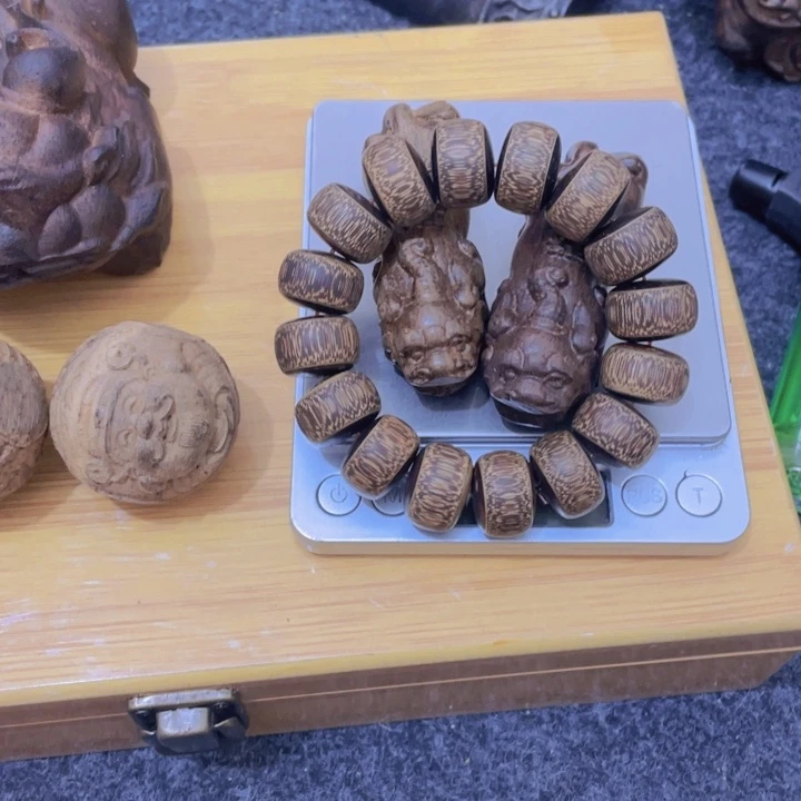 金刚菩提手串好多年没见过这么