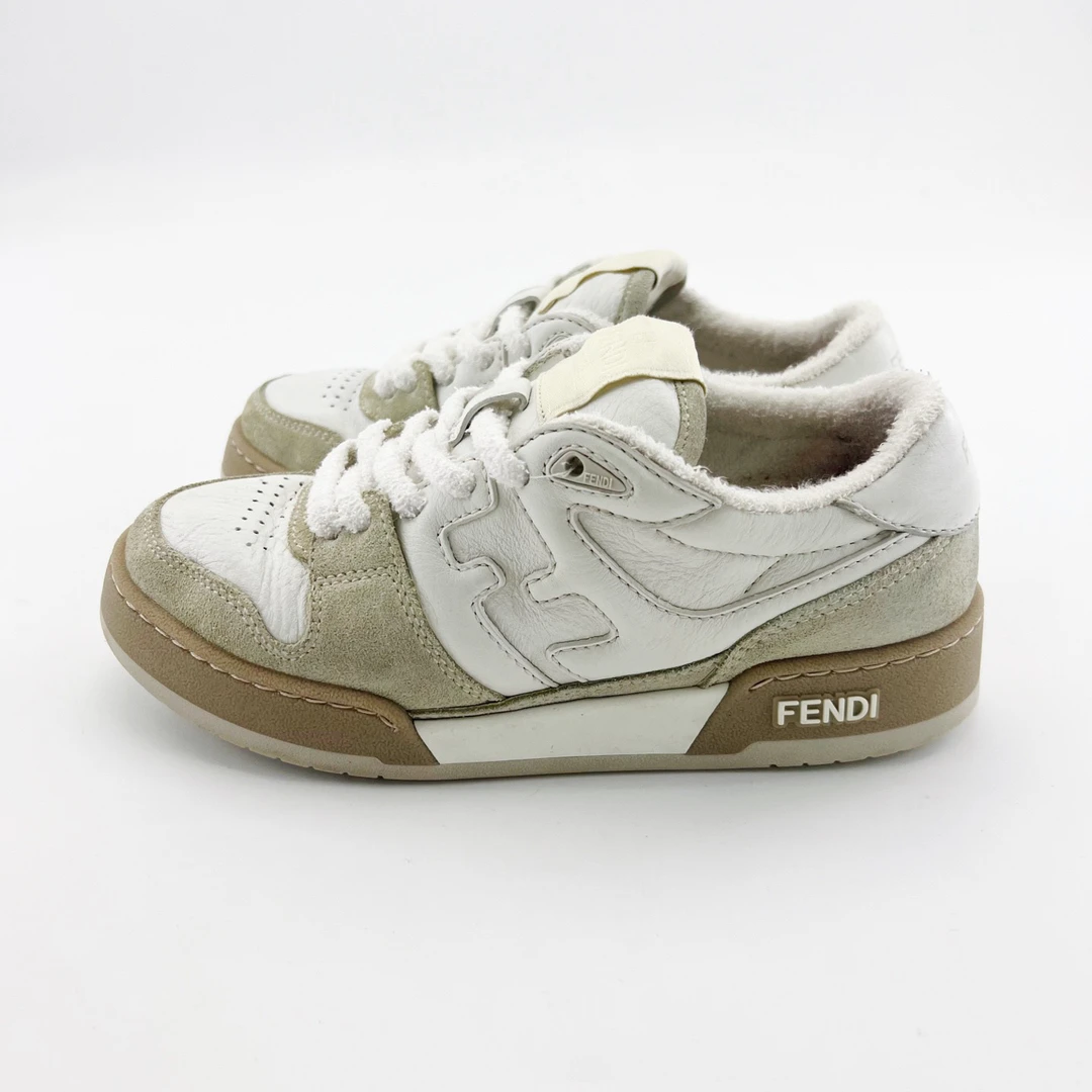 95新 FENDI/芬迪 35码/拼色皮革浮雕系带低帮板鞋/14510767