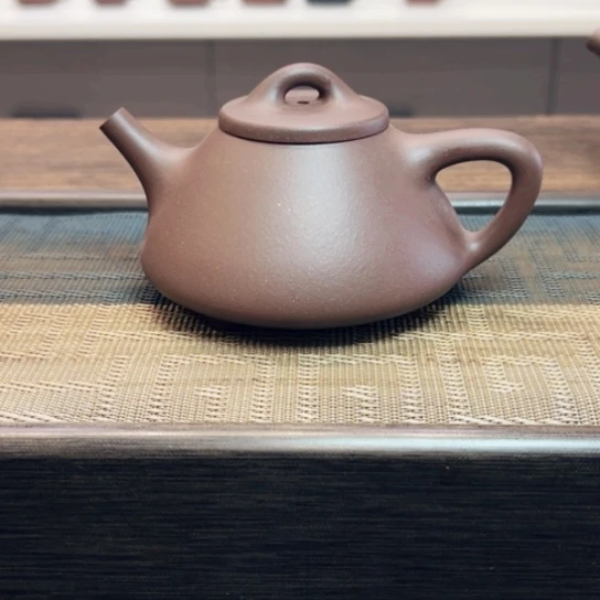 紫砂茶壶黄龙山原矿底槽清半手工