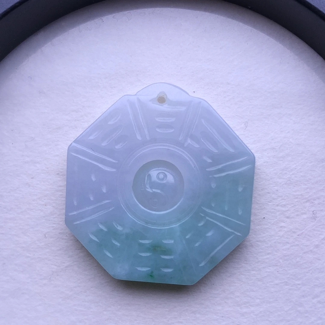 翡翠未镶嵌颈饰仿古