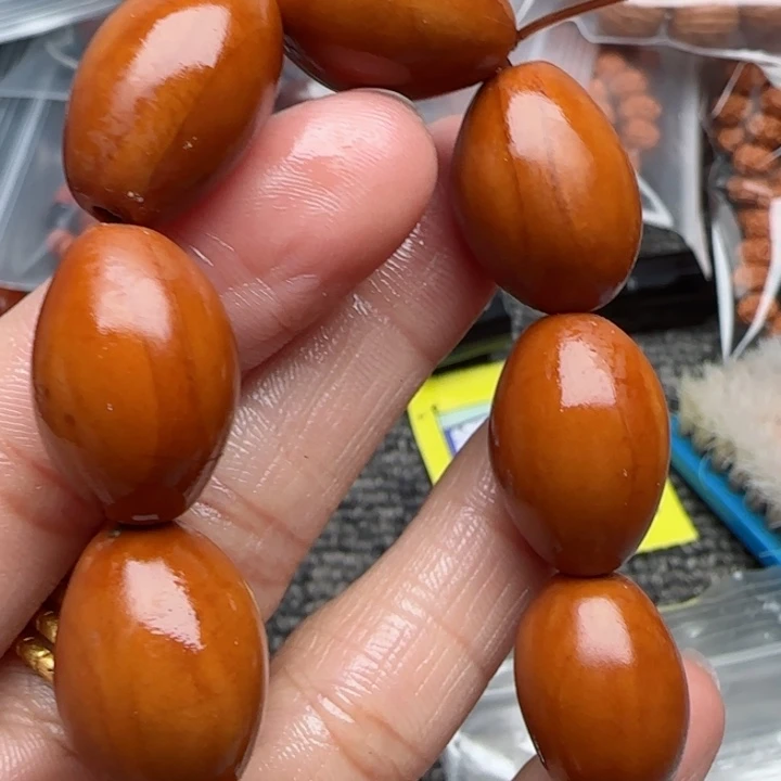 橄榄核吊坠?**叔橄榄橄榄橄榄核的手串