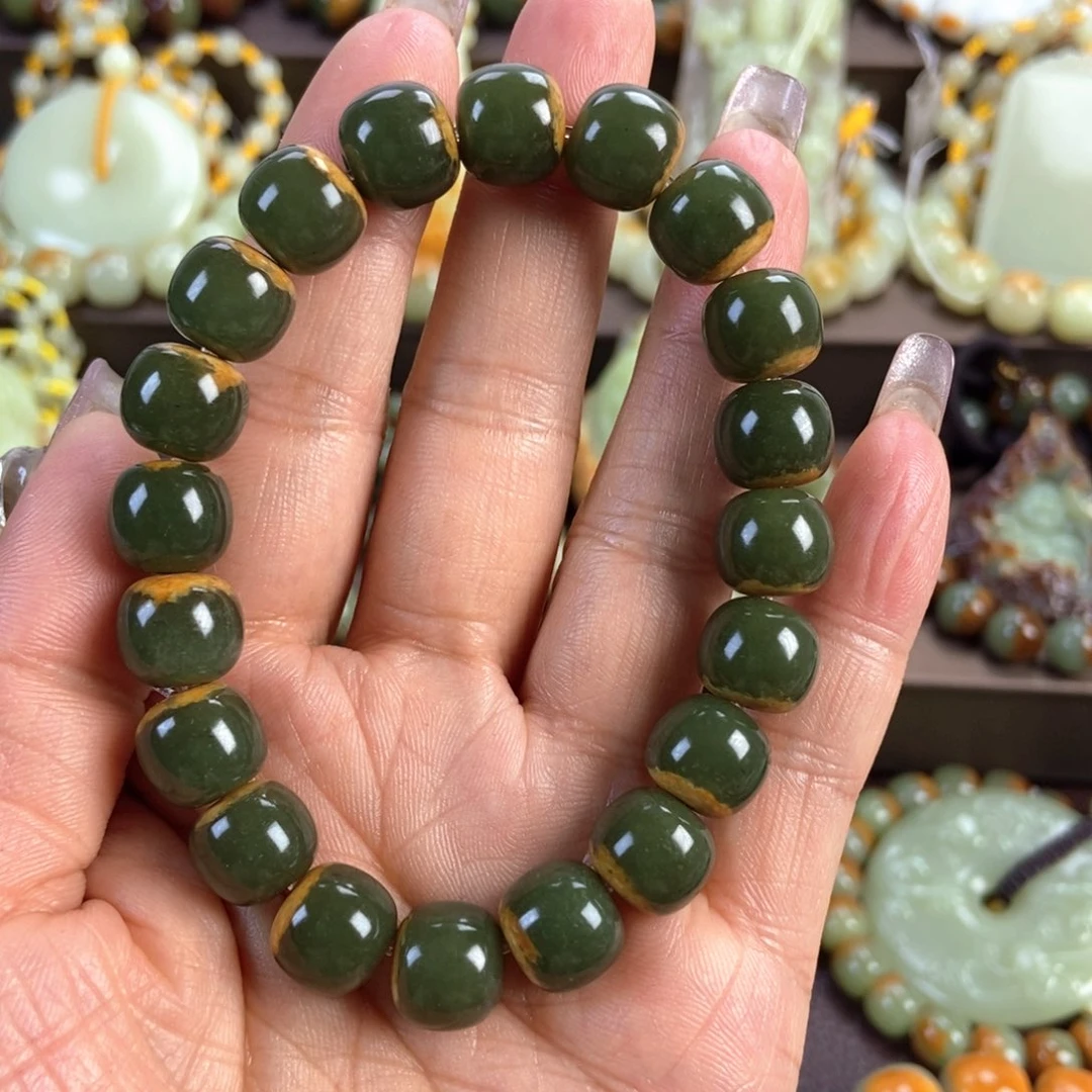 透闪石质玉未镶嵌手串