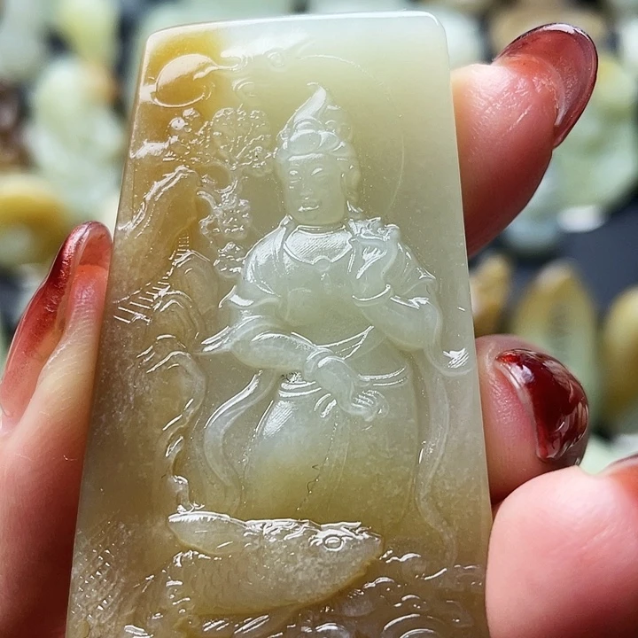 和田玉（糖玉）未镶嵌颈饰